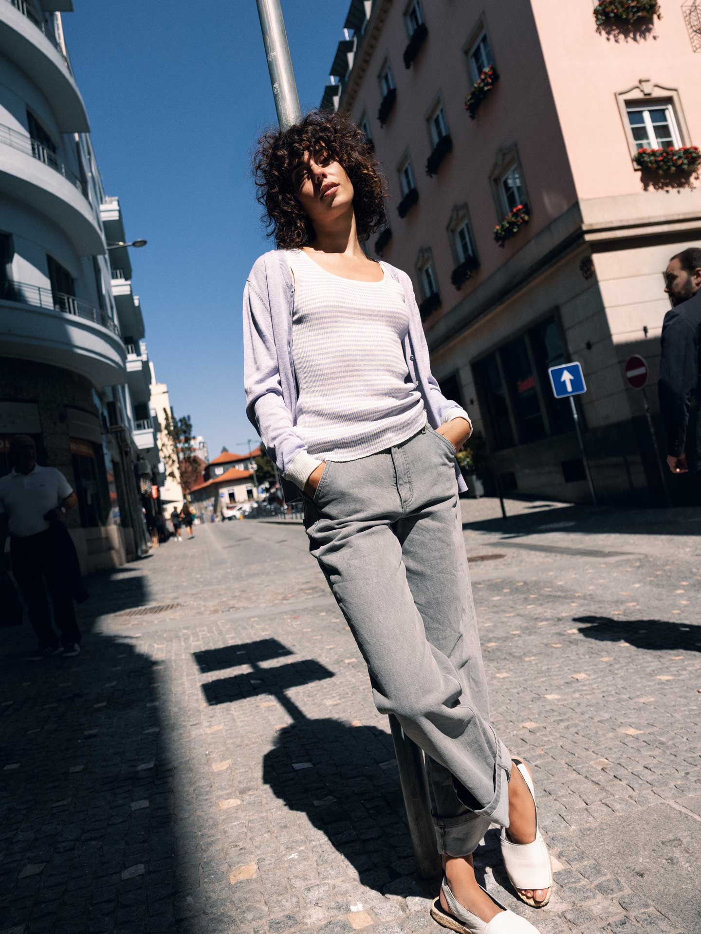 Straight-leg jeans