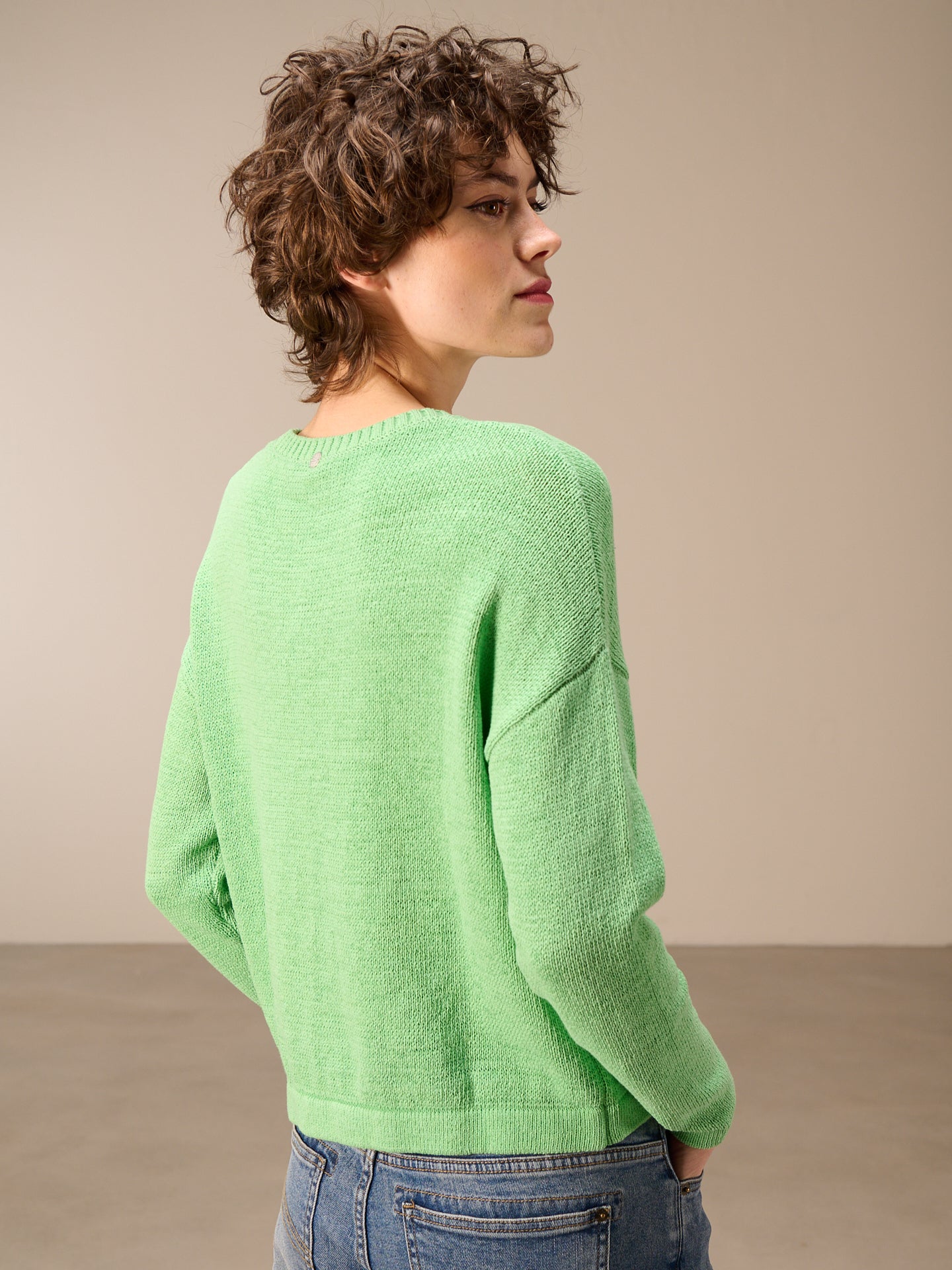 Round-neck sweater