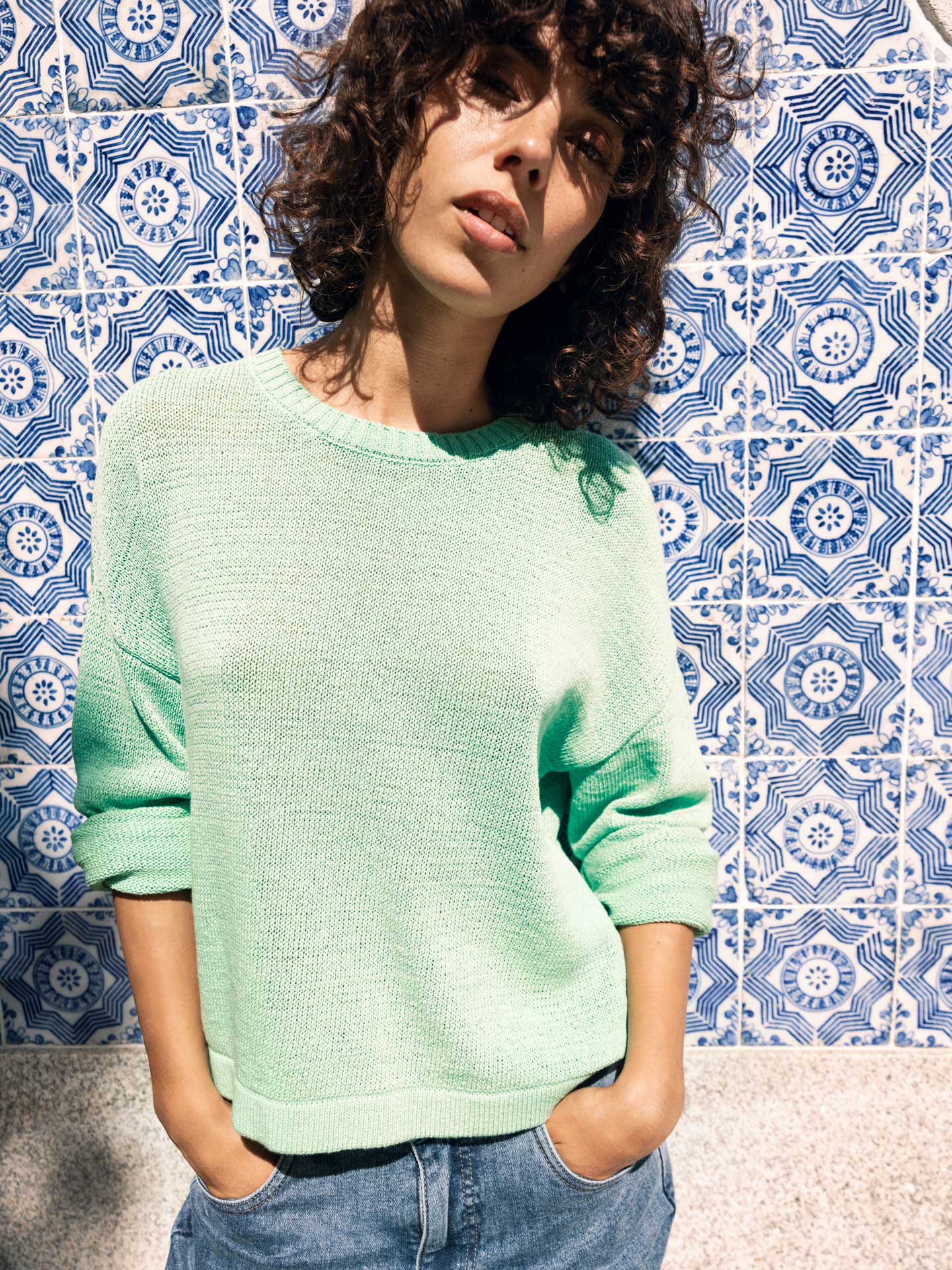 Round-neck sweater