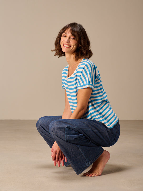 Wide-leg jeans