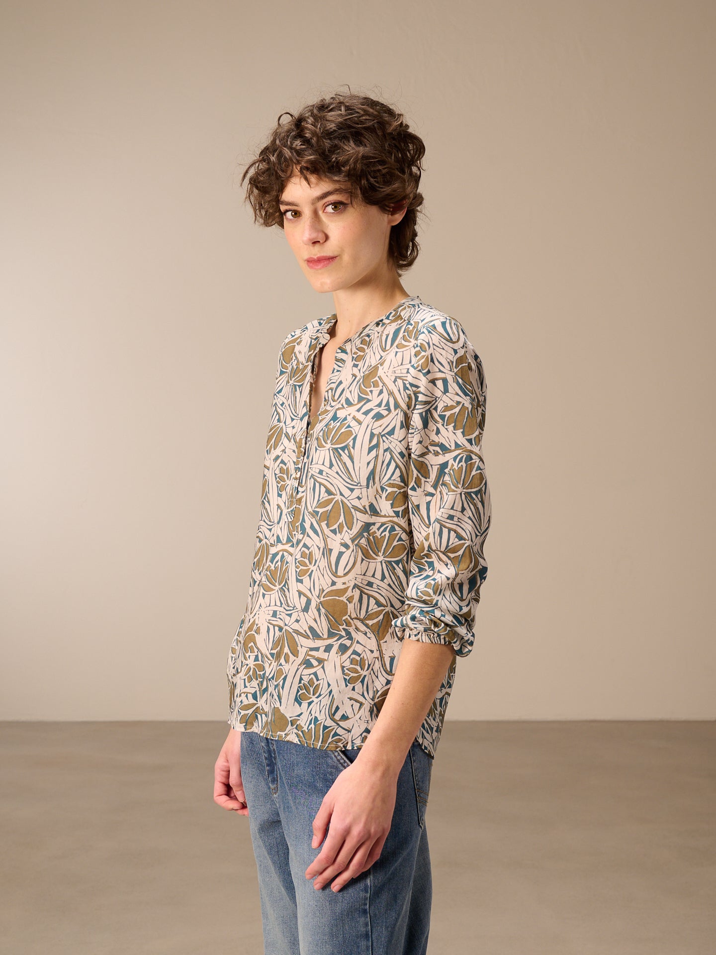 blouse