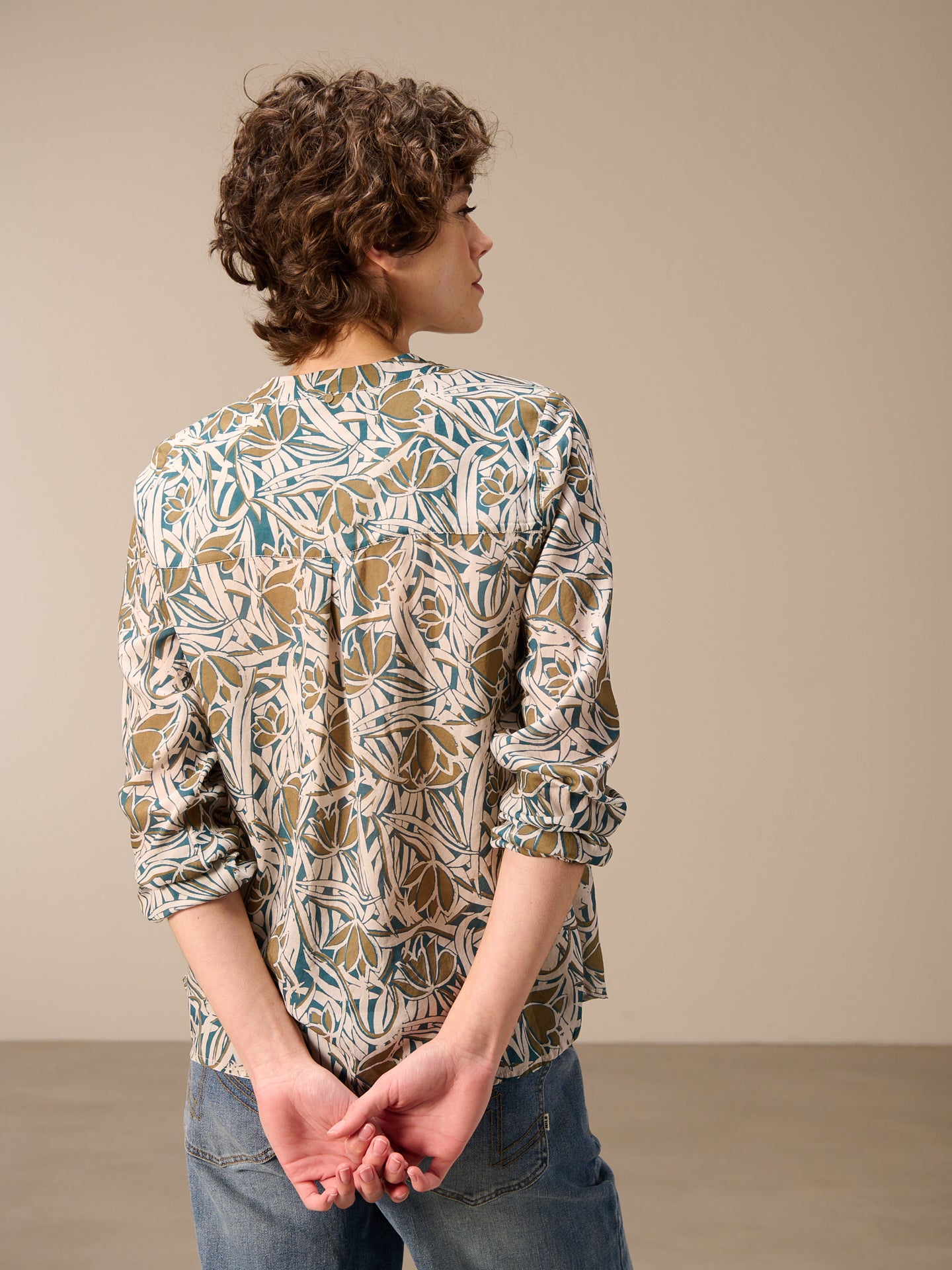 blouse