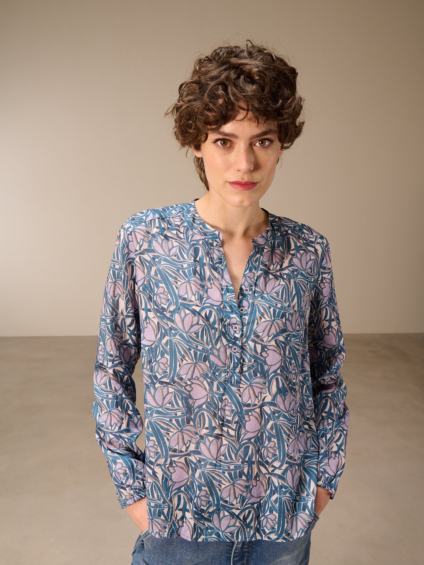 blouse