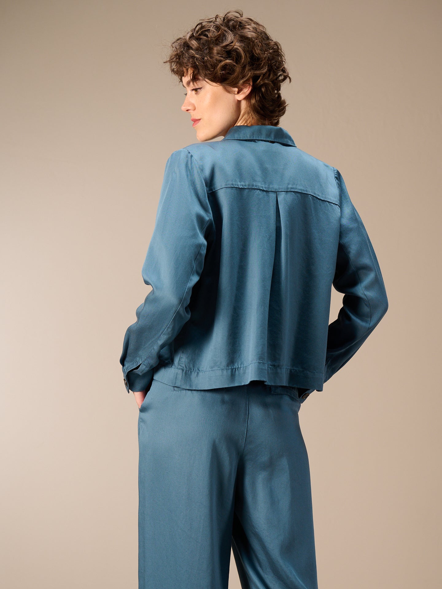 Leichte Jacke