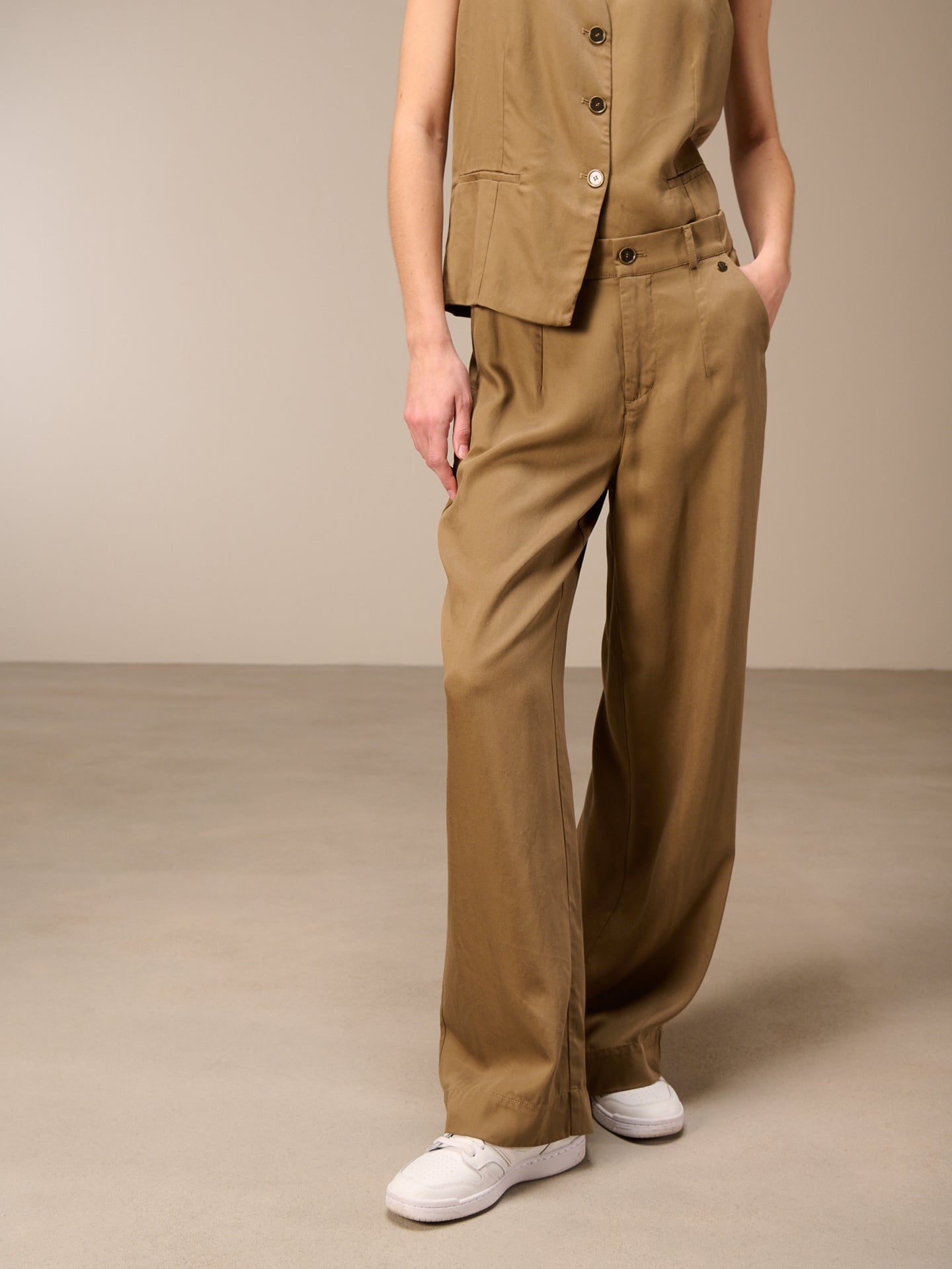 pantalon wide