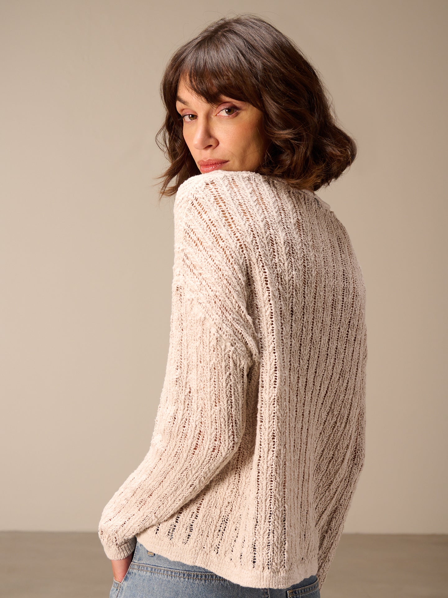 Pullover locker gestrickt