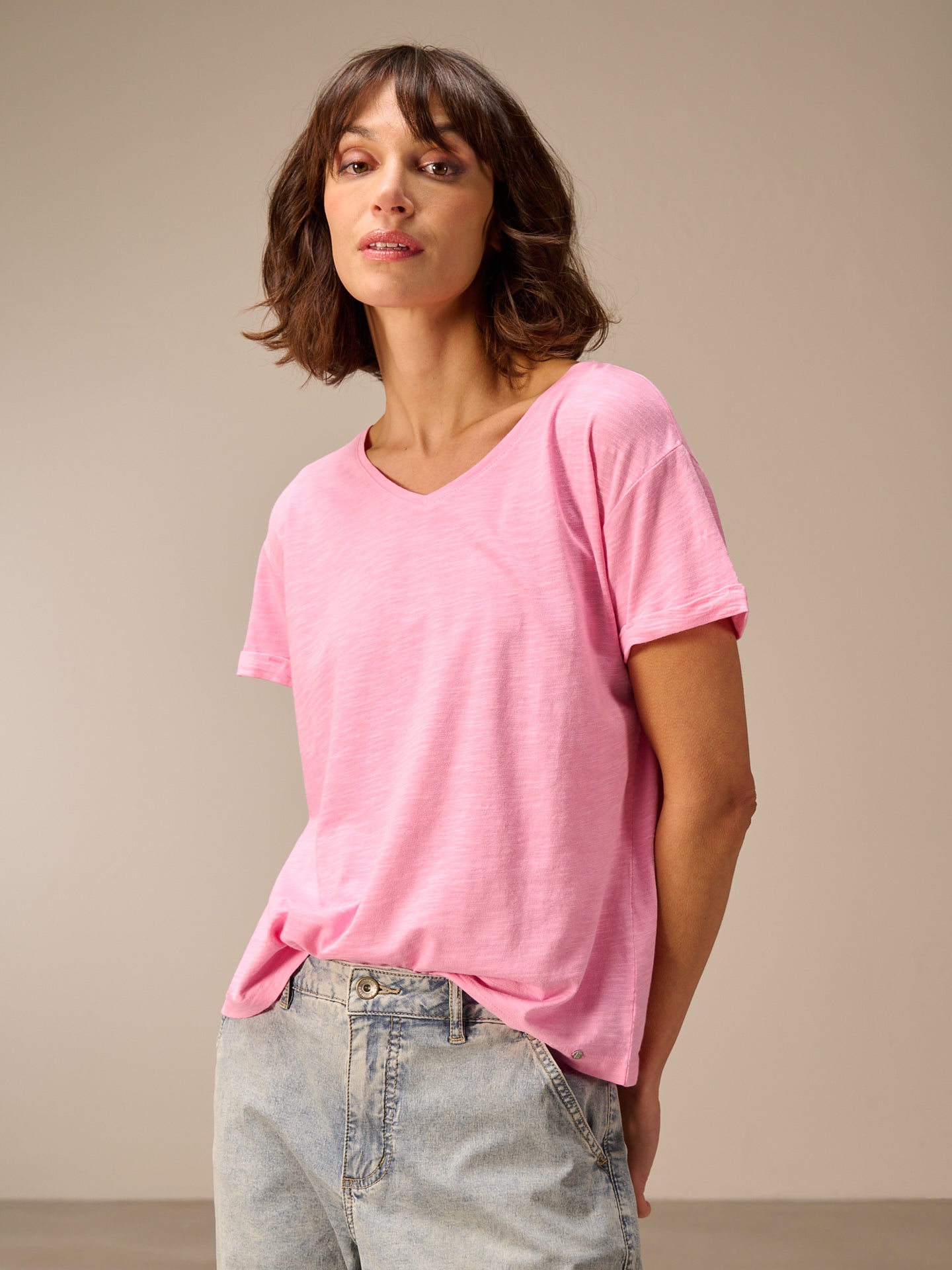 Shirt mit V-Ausschnitt