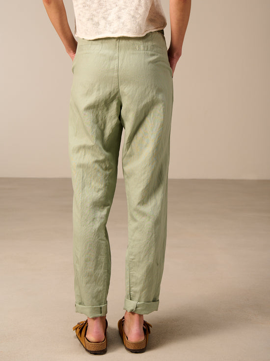 Pantaloni chino