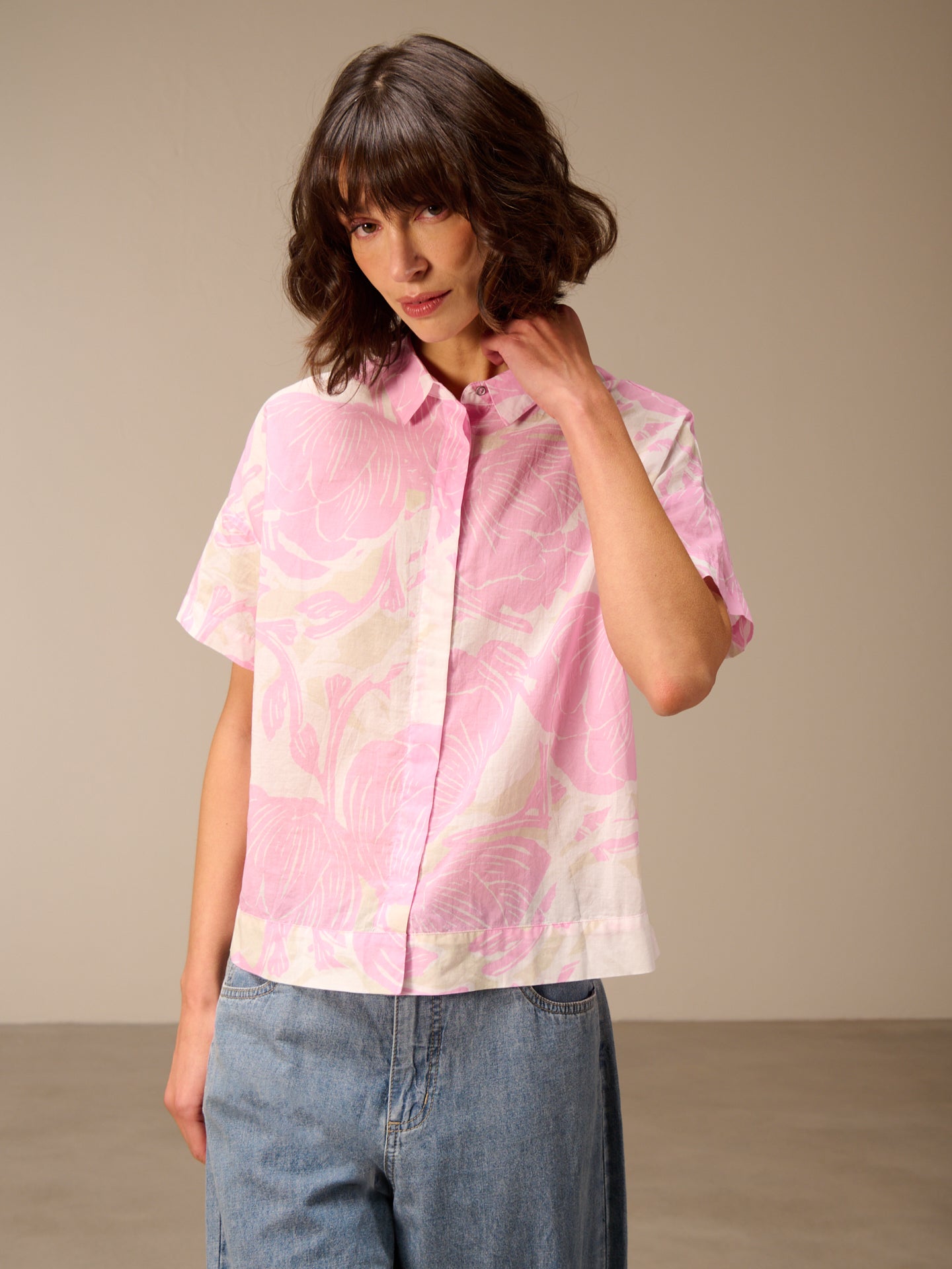 Blusa a maniche corte