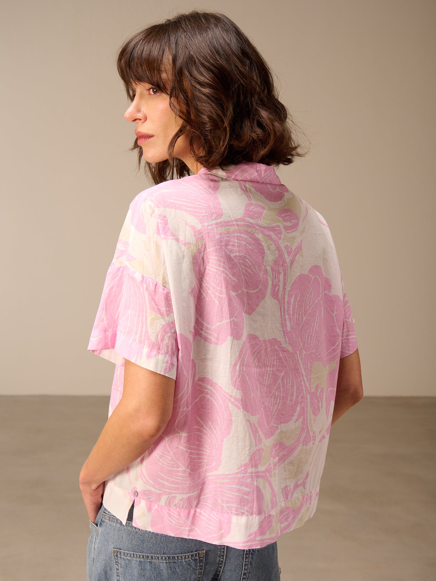 Blusa a maniche corte