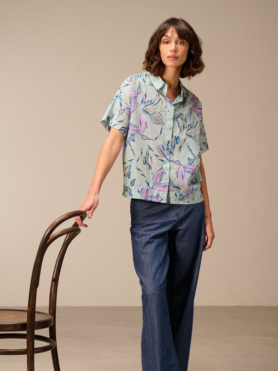 Blusa a maniche corte