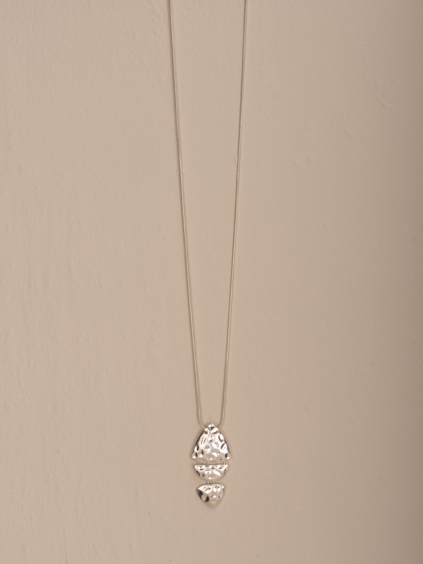 Necklace with pendant