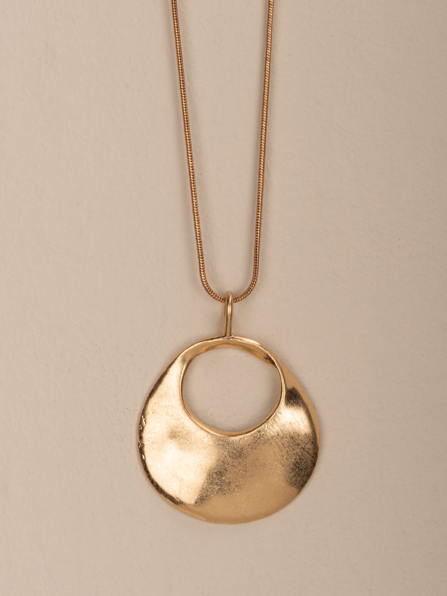Necklace with pendant