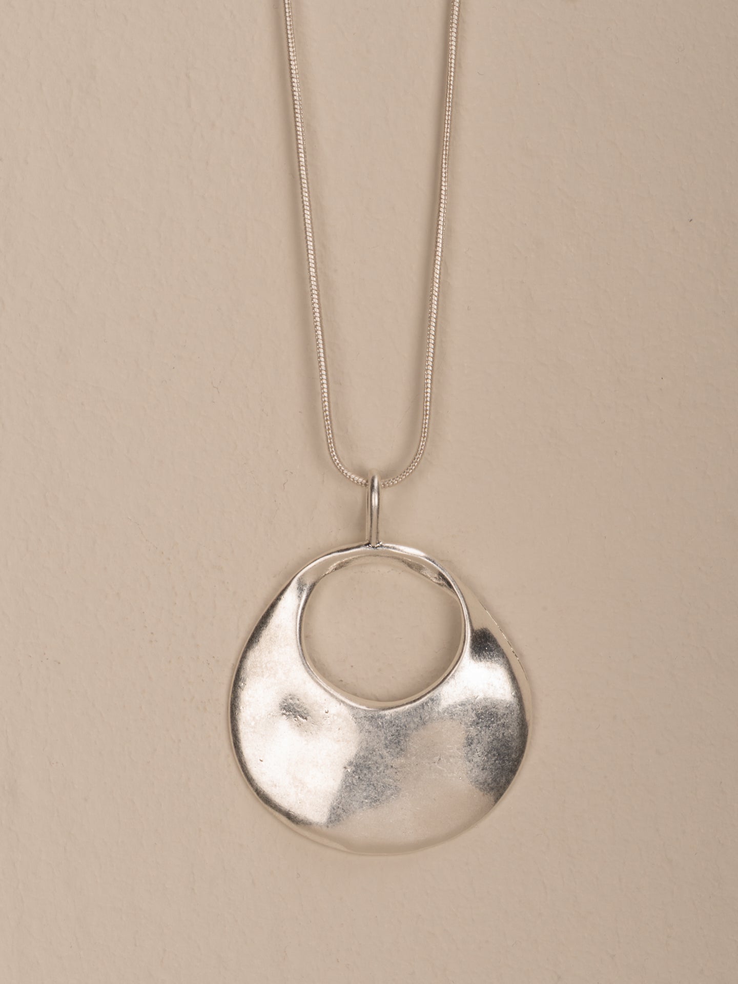 Necklace with pendant