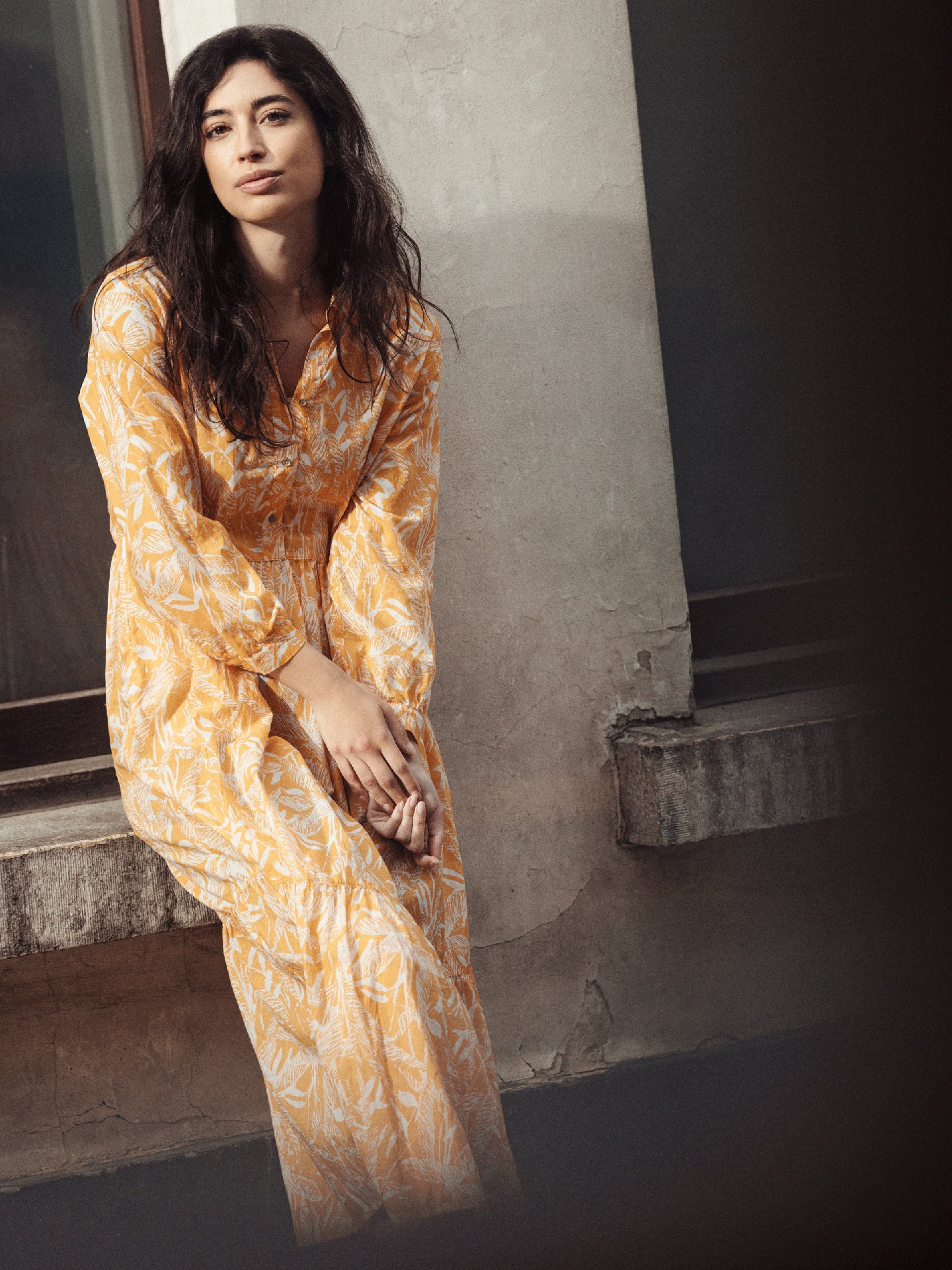 Kleid mit Kragen