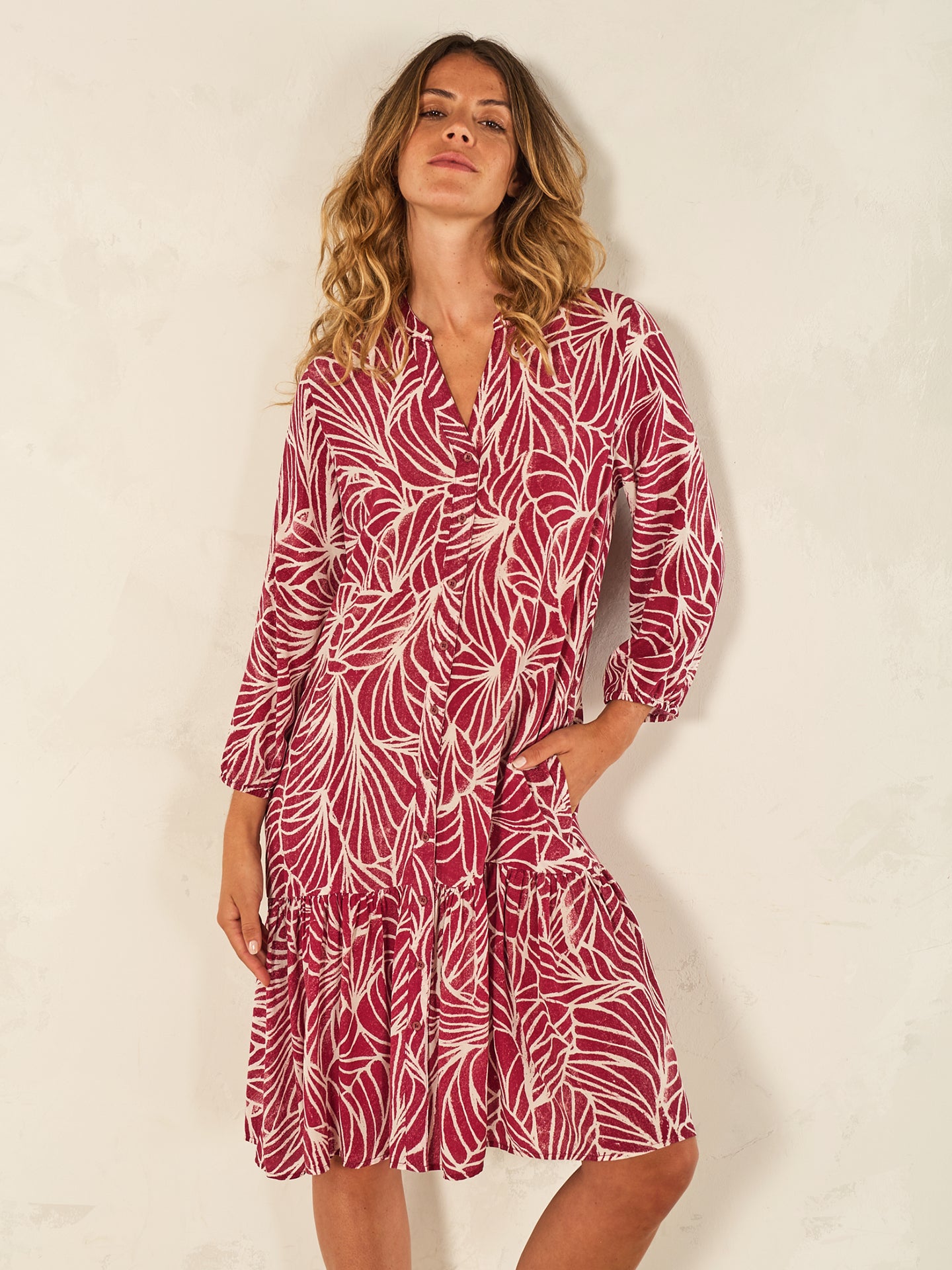 Dress with stand-up collar