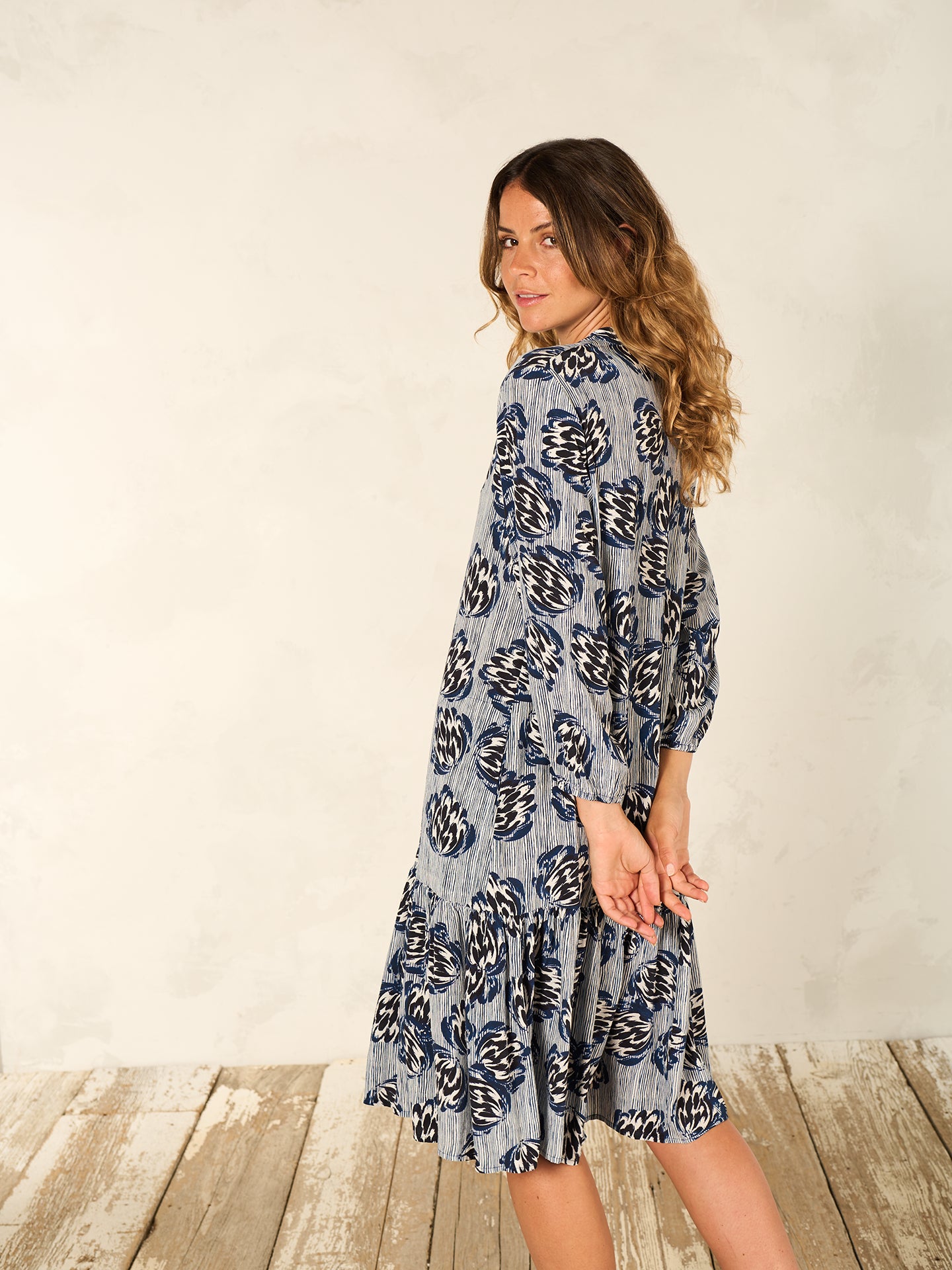 Dress with stand-up collar