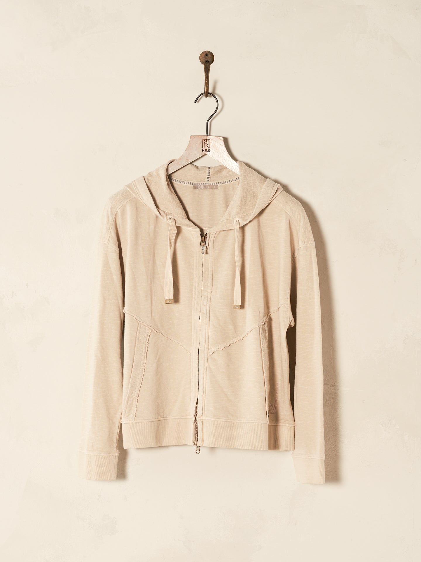 Hooded jacket