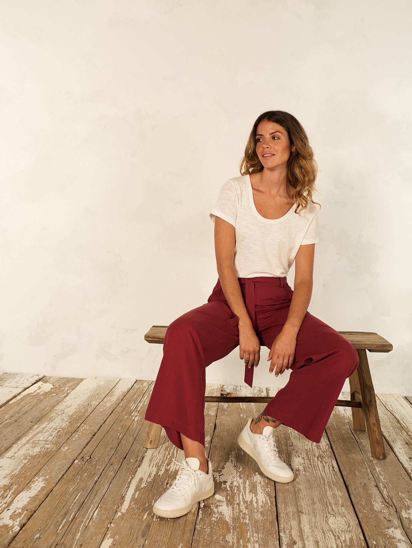 Wide-leg trousers
