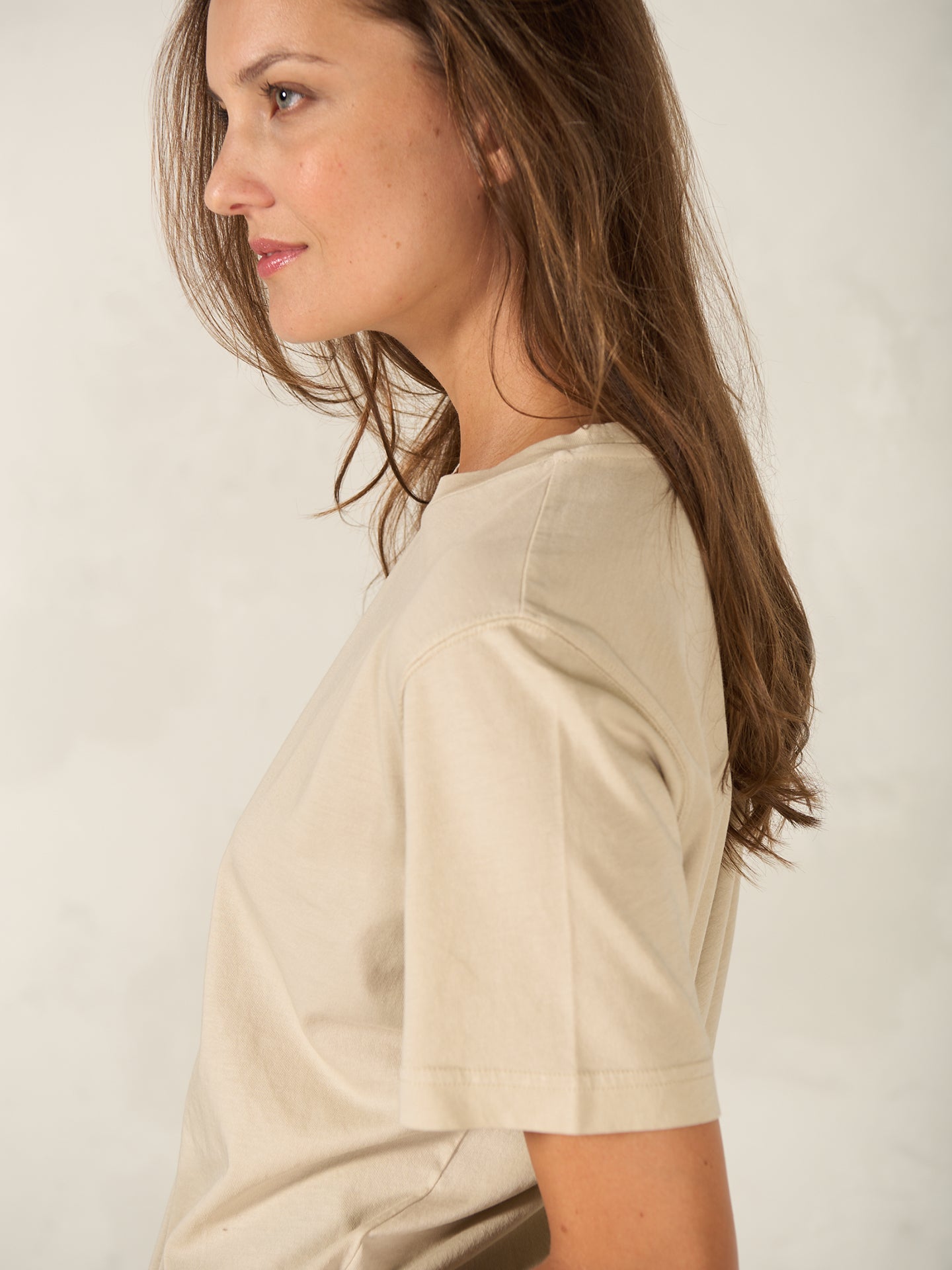 Round-neck shirt