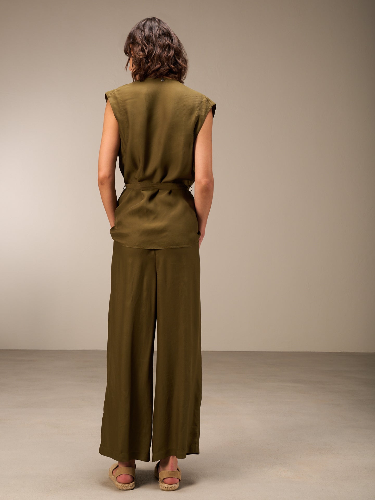 gilet avec ceinture