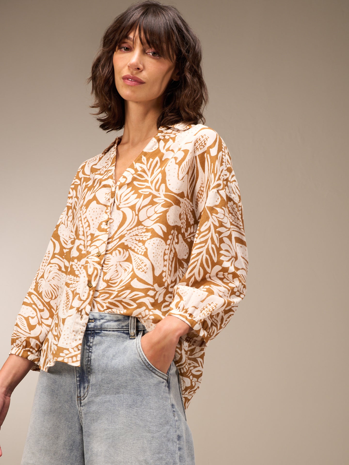 Blouse with button placket