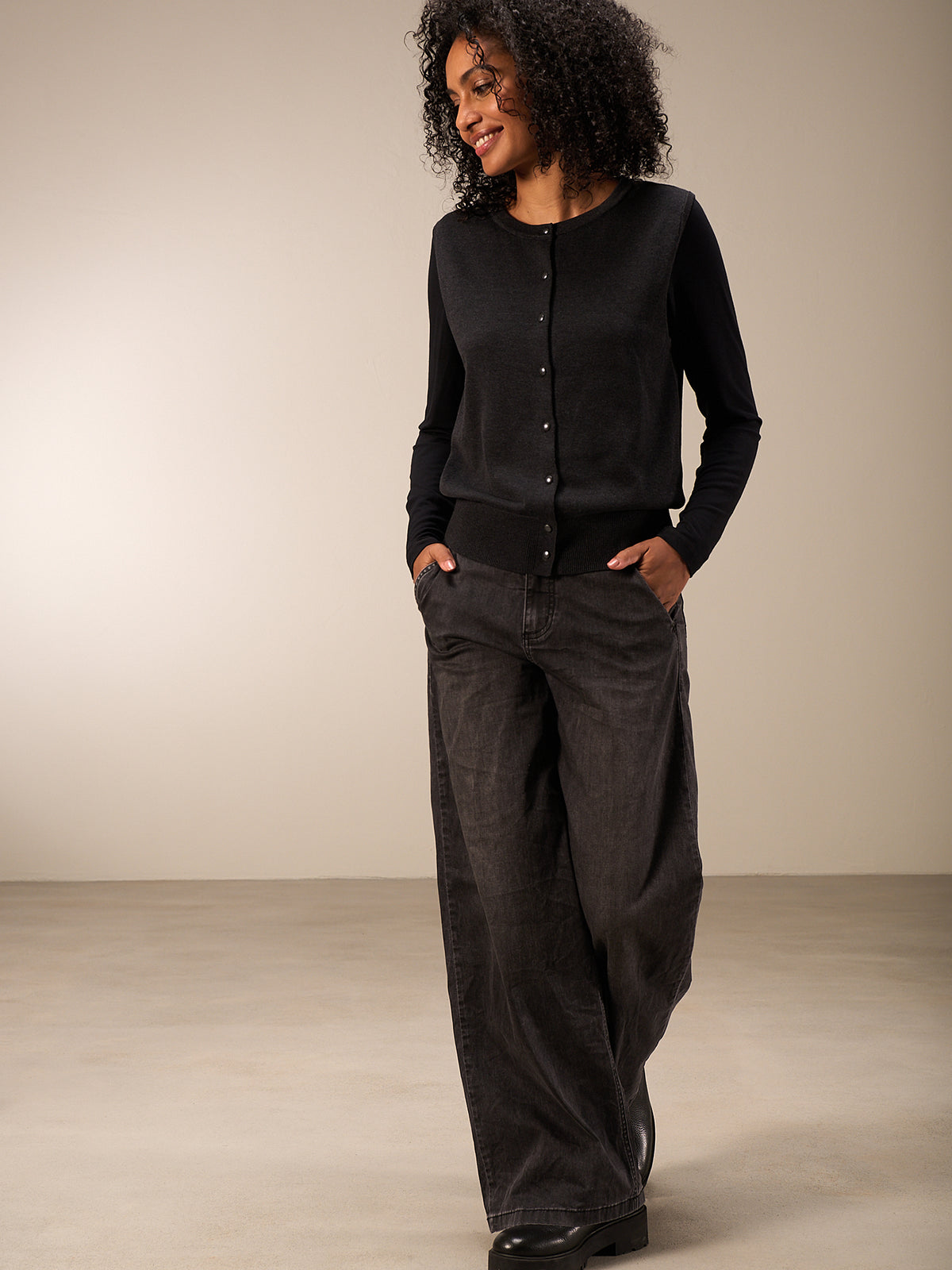 Long-sleeved shirt