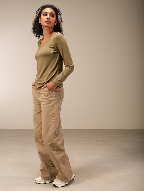Long-sleeved shirt