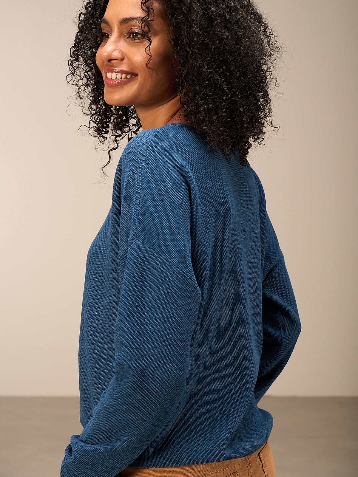 Maglione con scollo rotondo