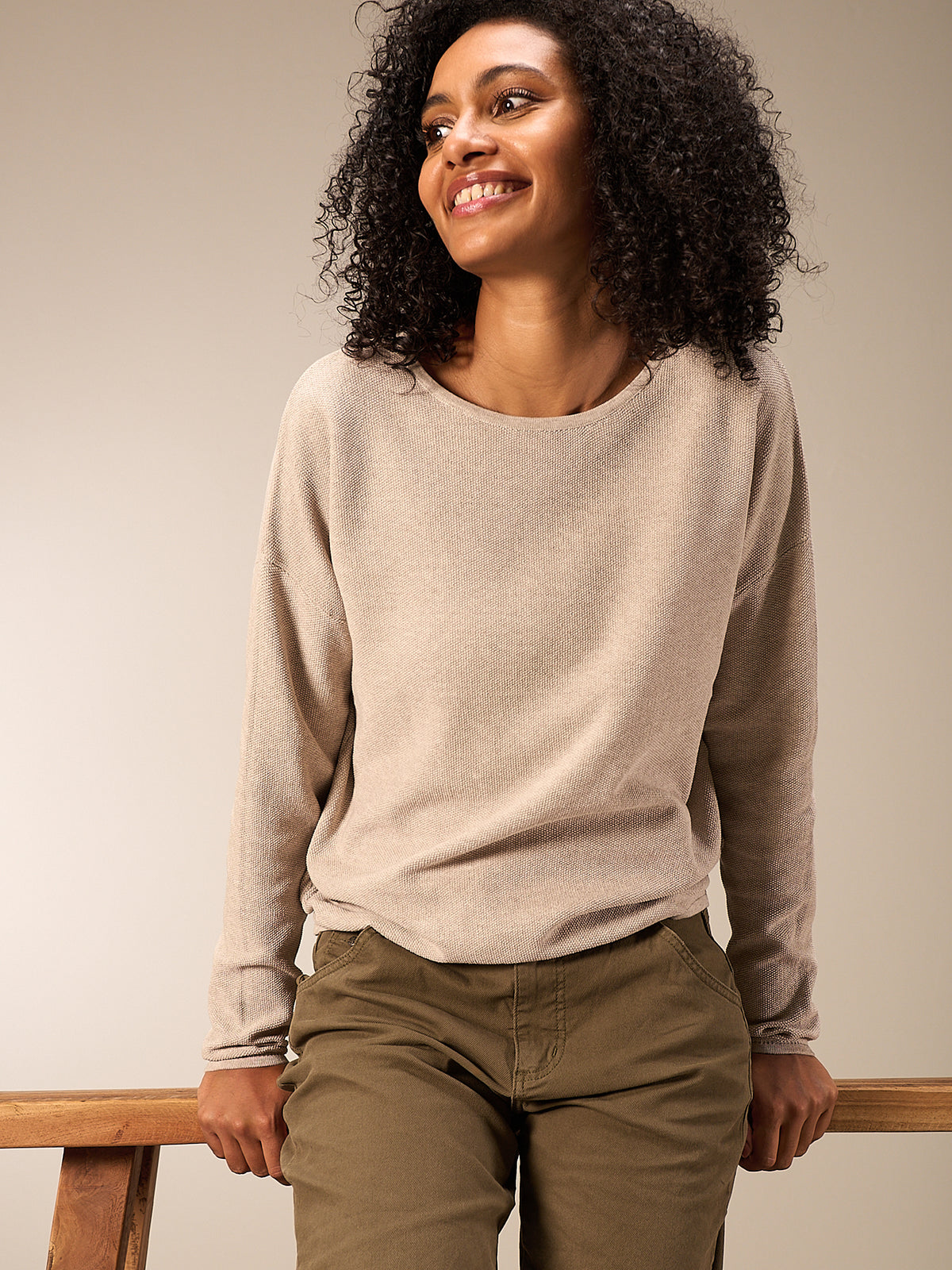 Maglione con scollo rotondo