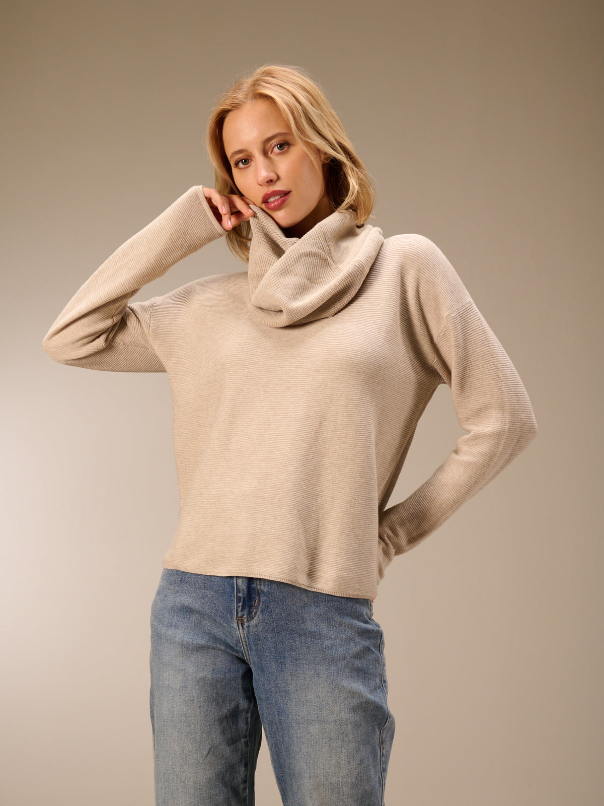 Fine knit sweater