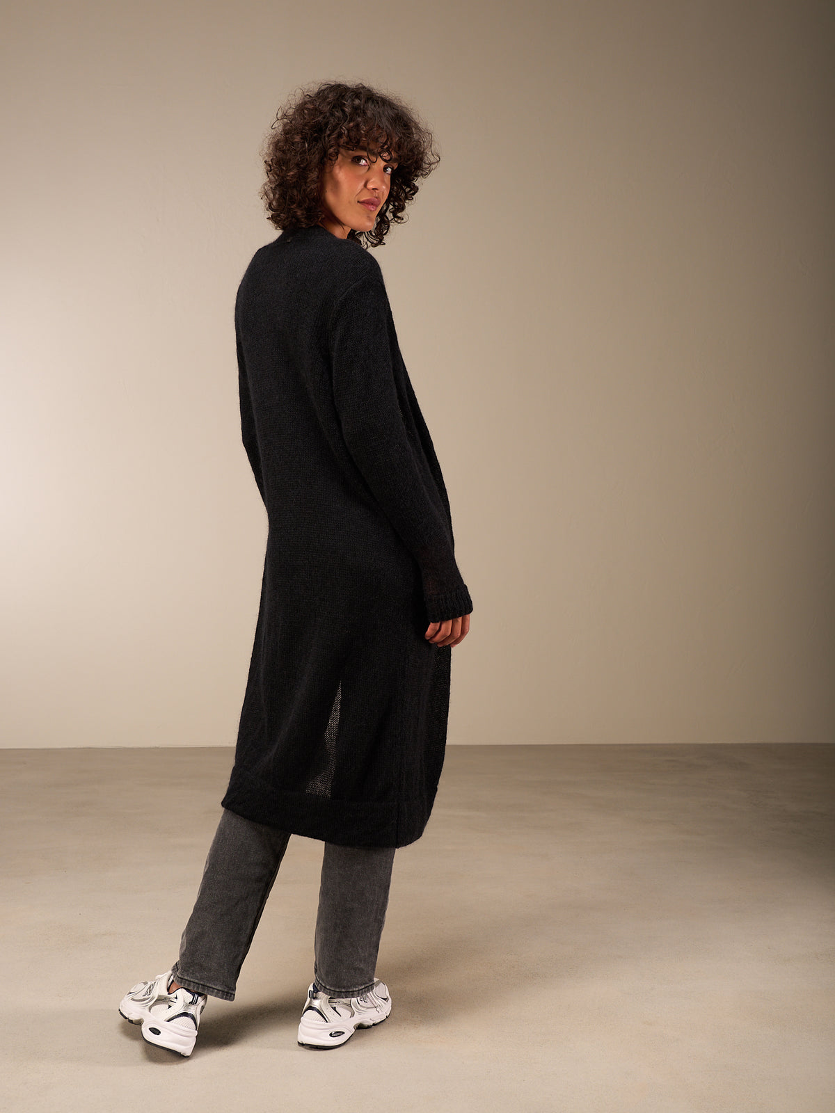 Strickjacke  mit Wolle