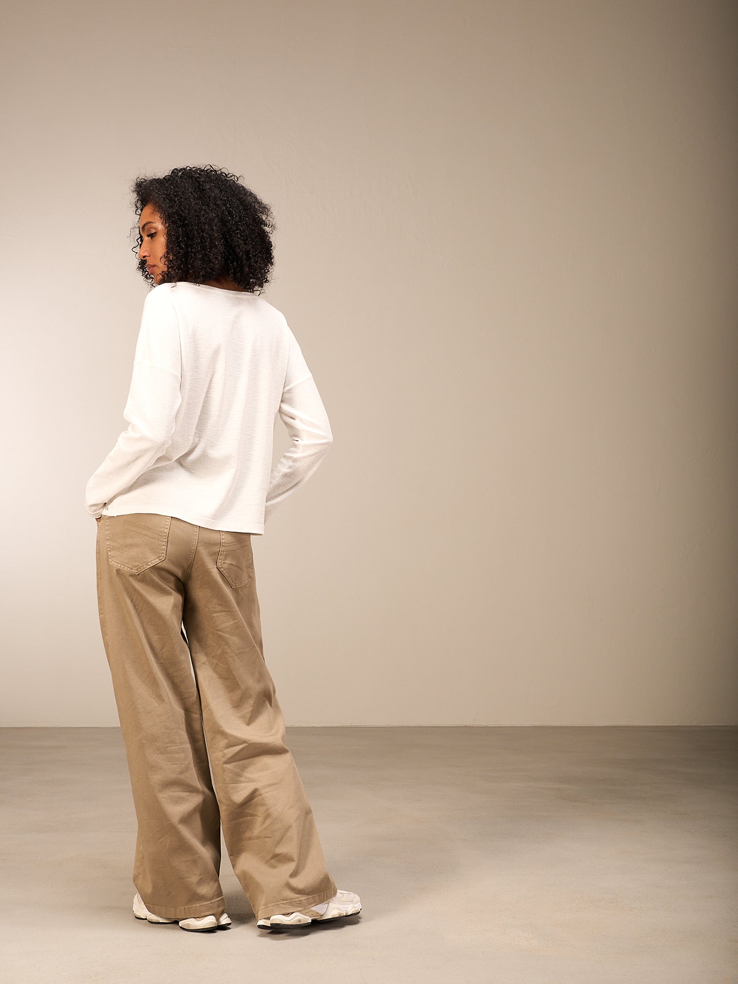 Long-sleeved shirt