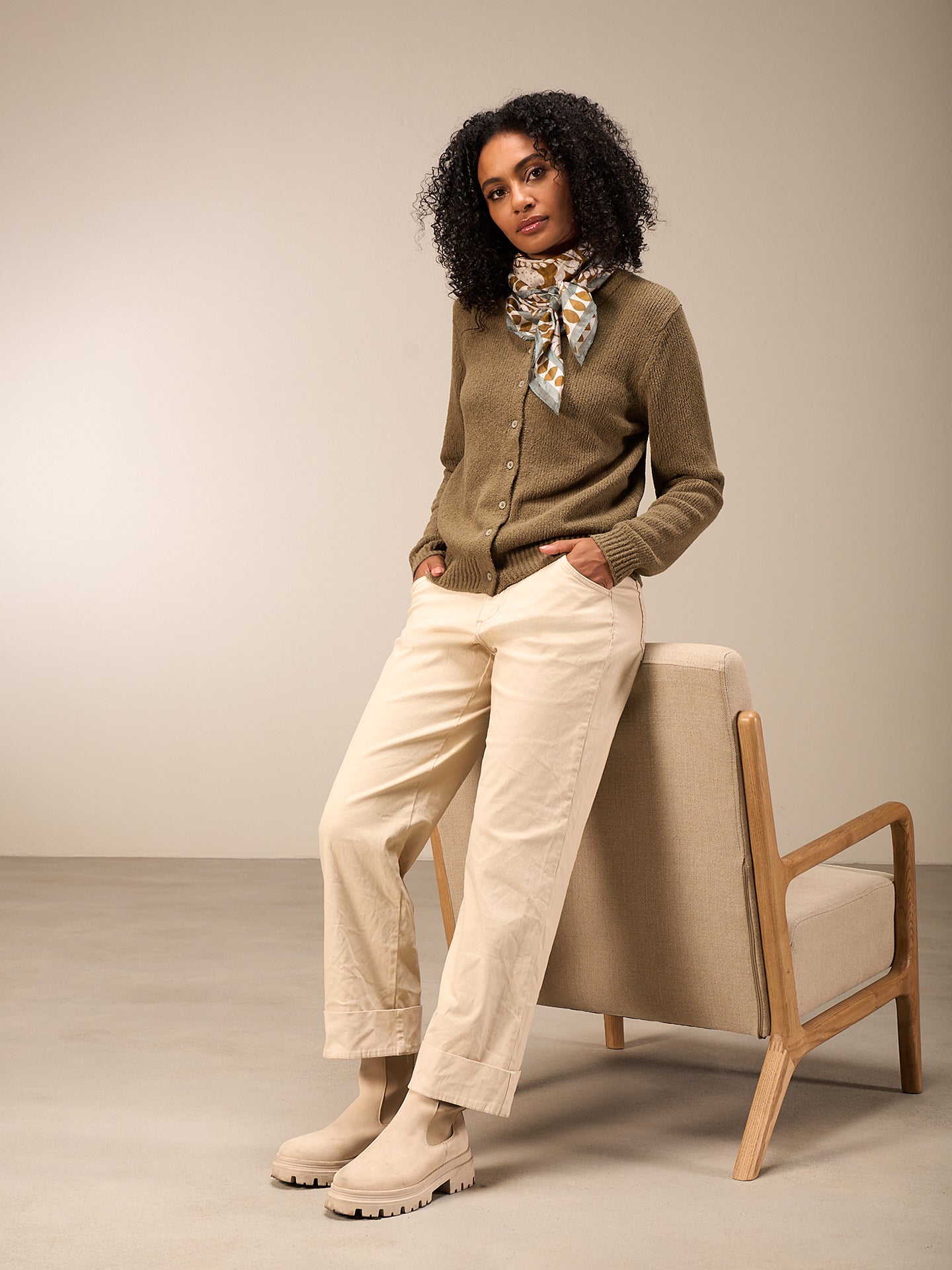 Giacca in maglia con chiusura con bottoni