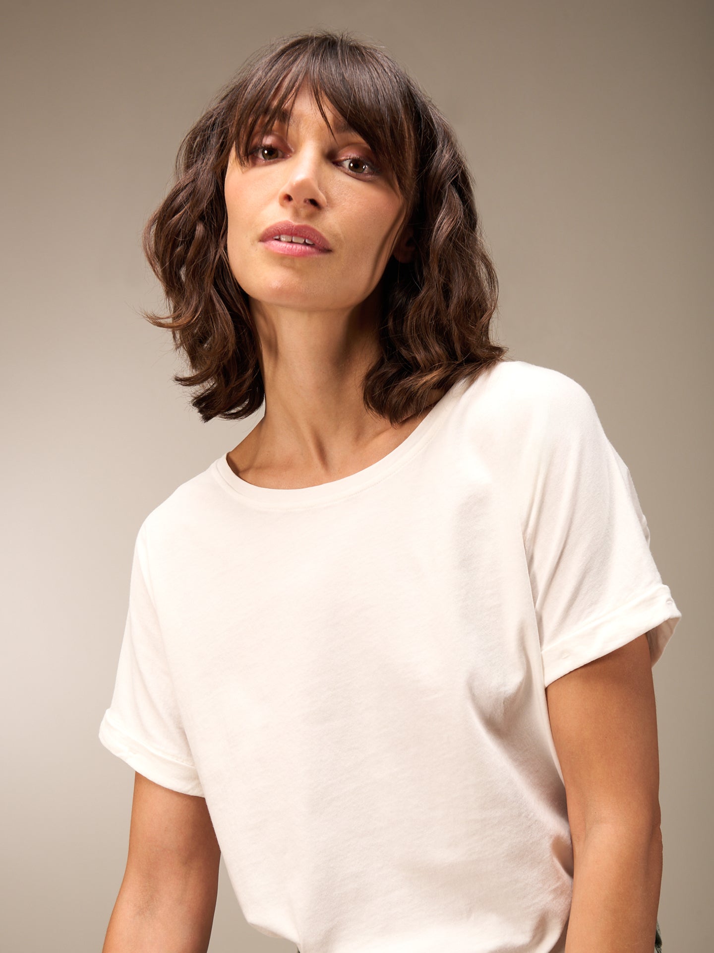 T-shirt à manches coupées raccourcies