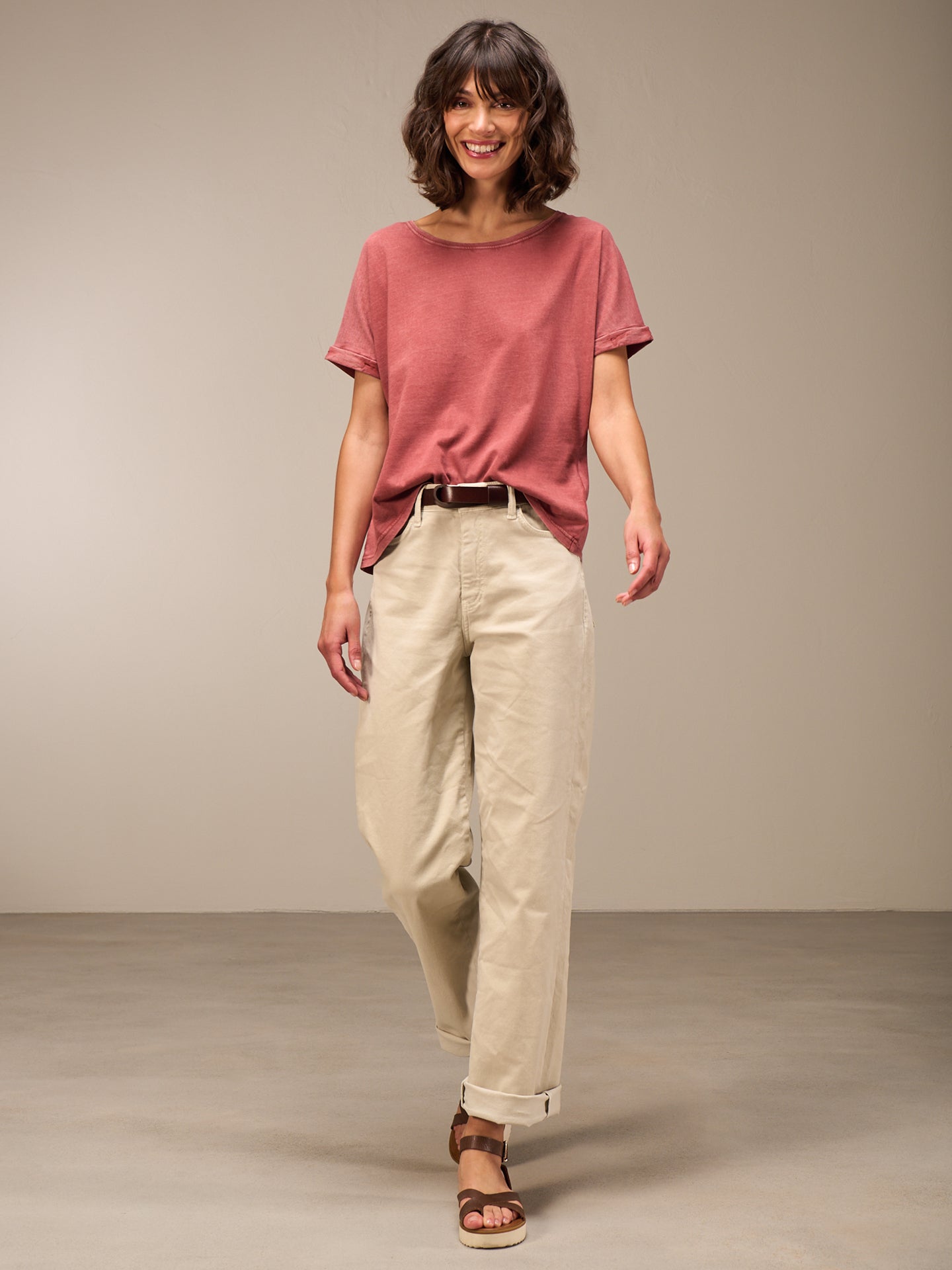 T-shirt à manches coupées raccourcies