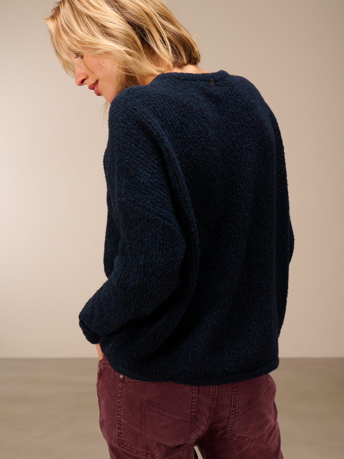 Knitted sweater with wool