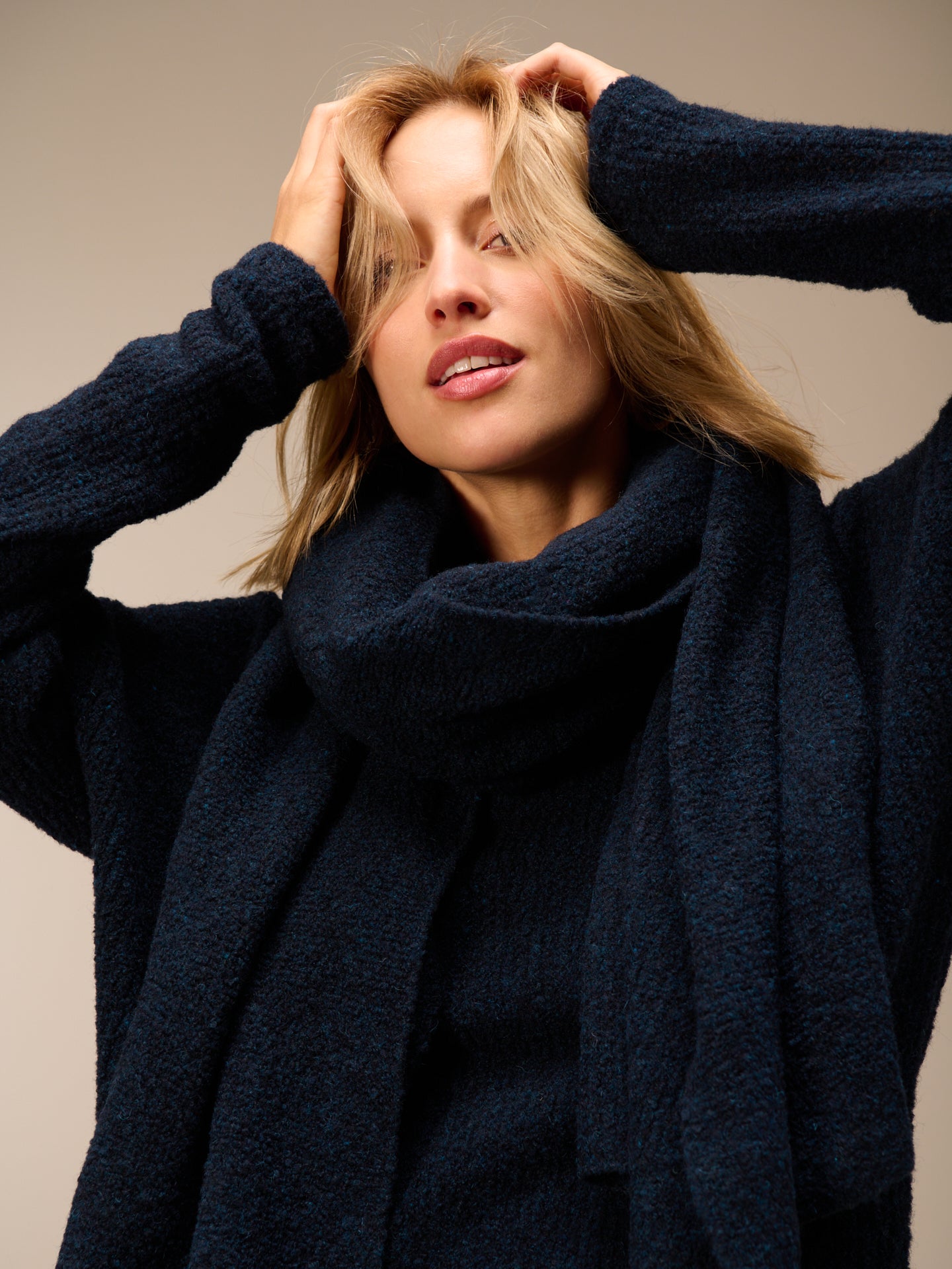 Wool scarf