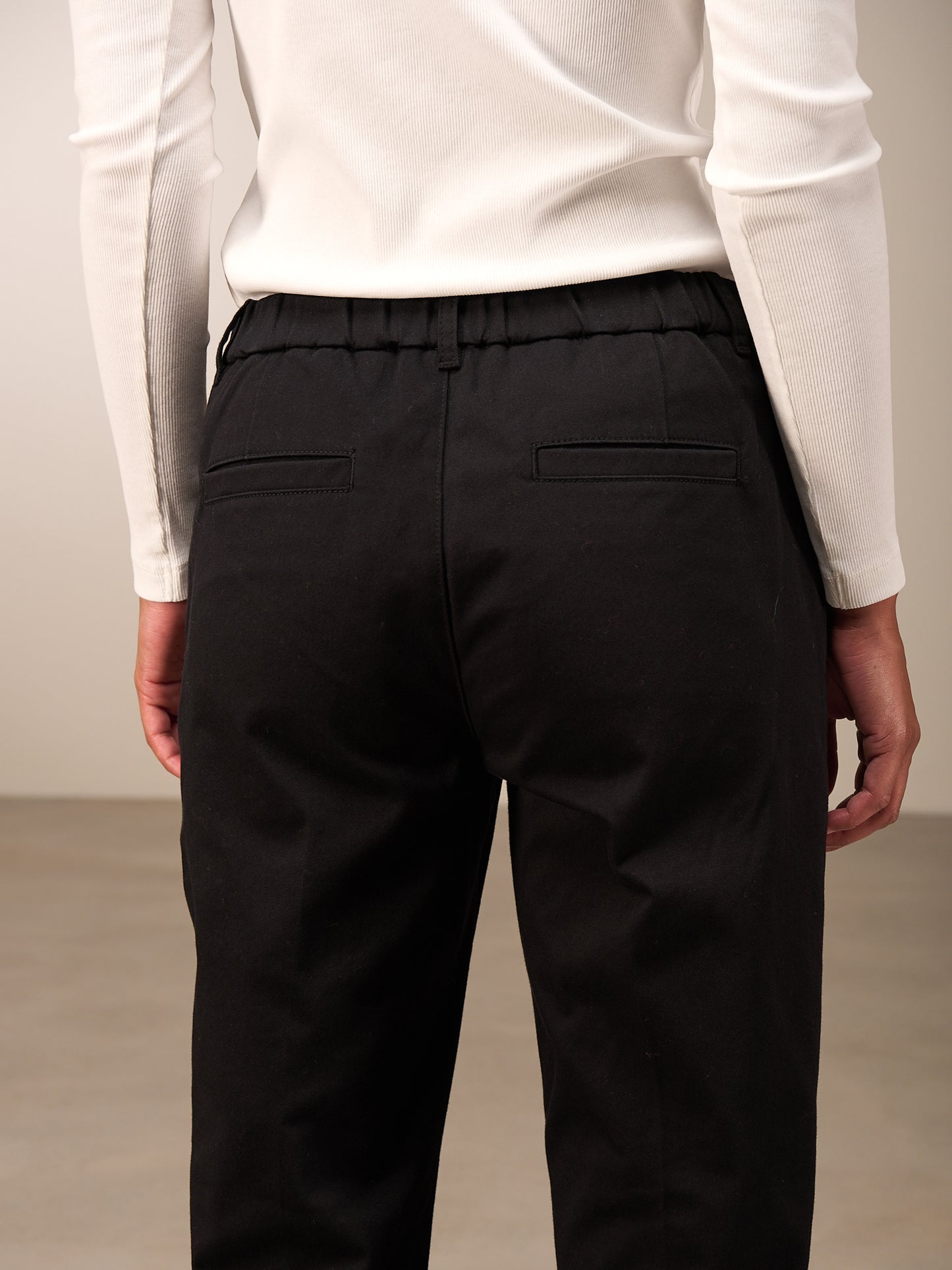Pantaloni chino