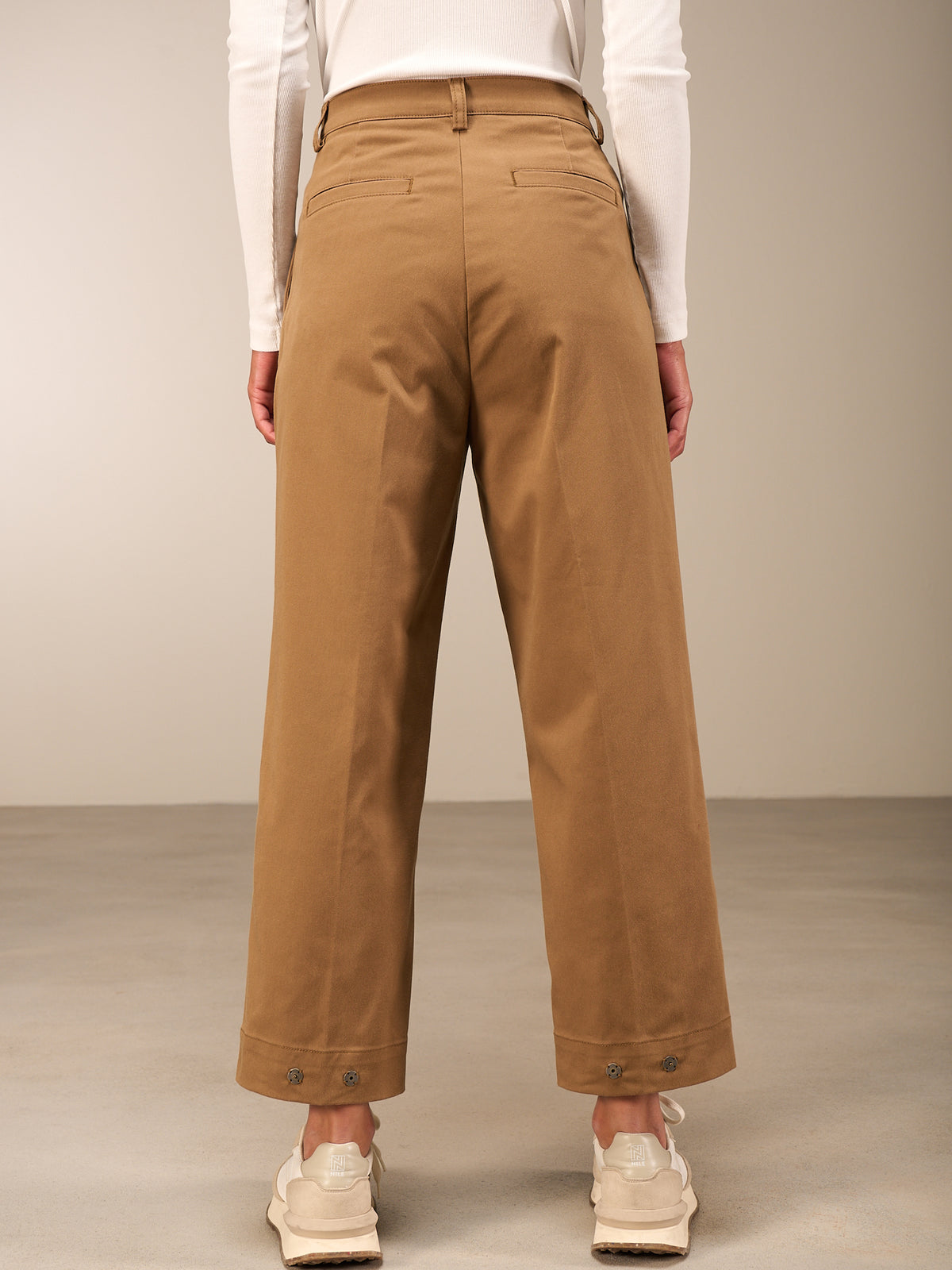 Pantaloni barrel fit