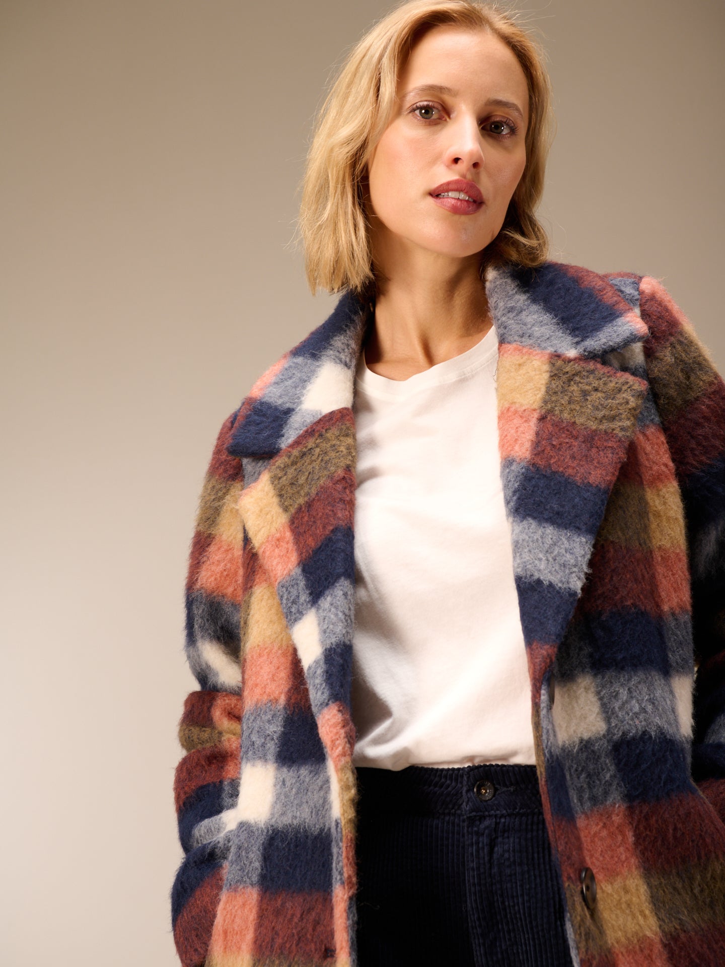 Mantel mit Karomuster