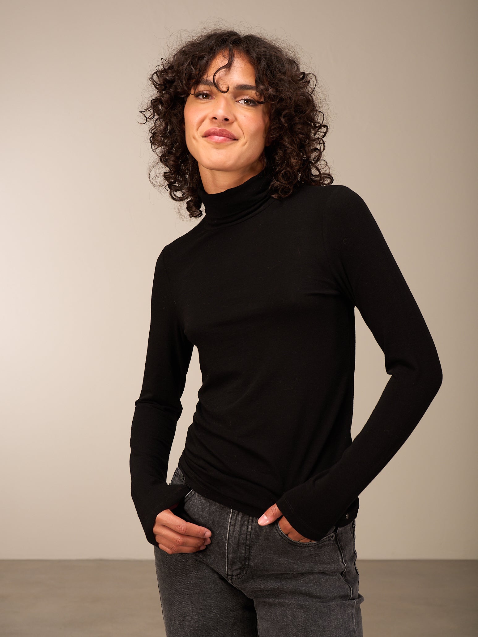 Maglietta con collo a dolcevita