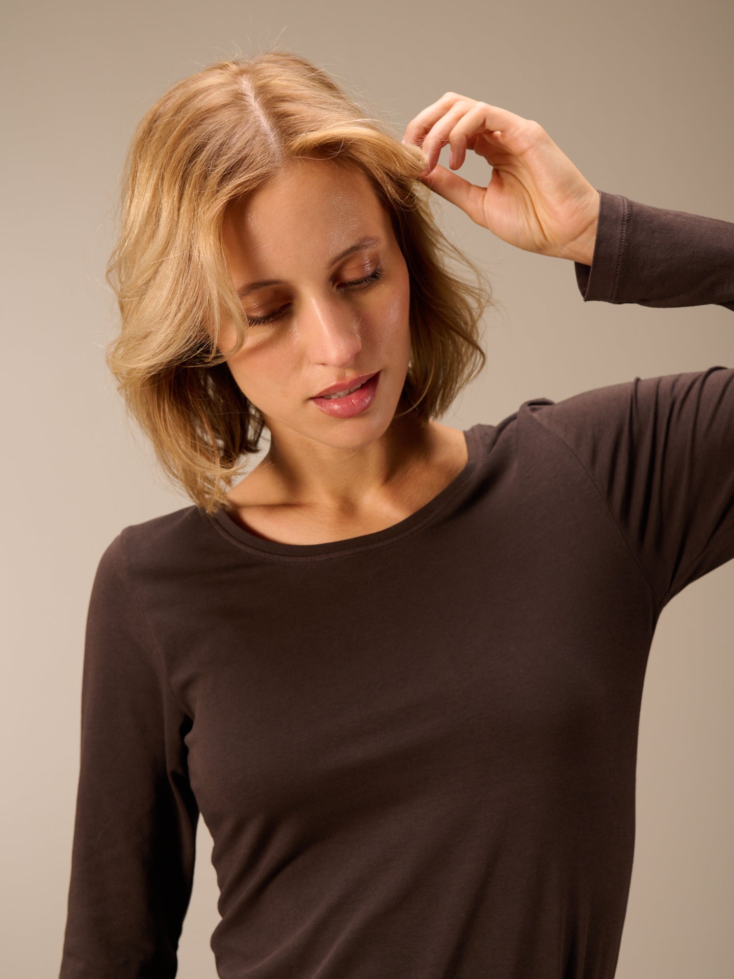 Round-neck shirt