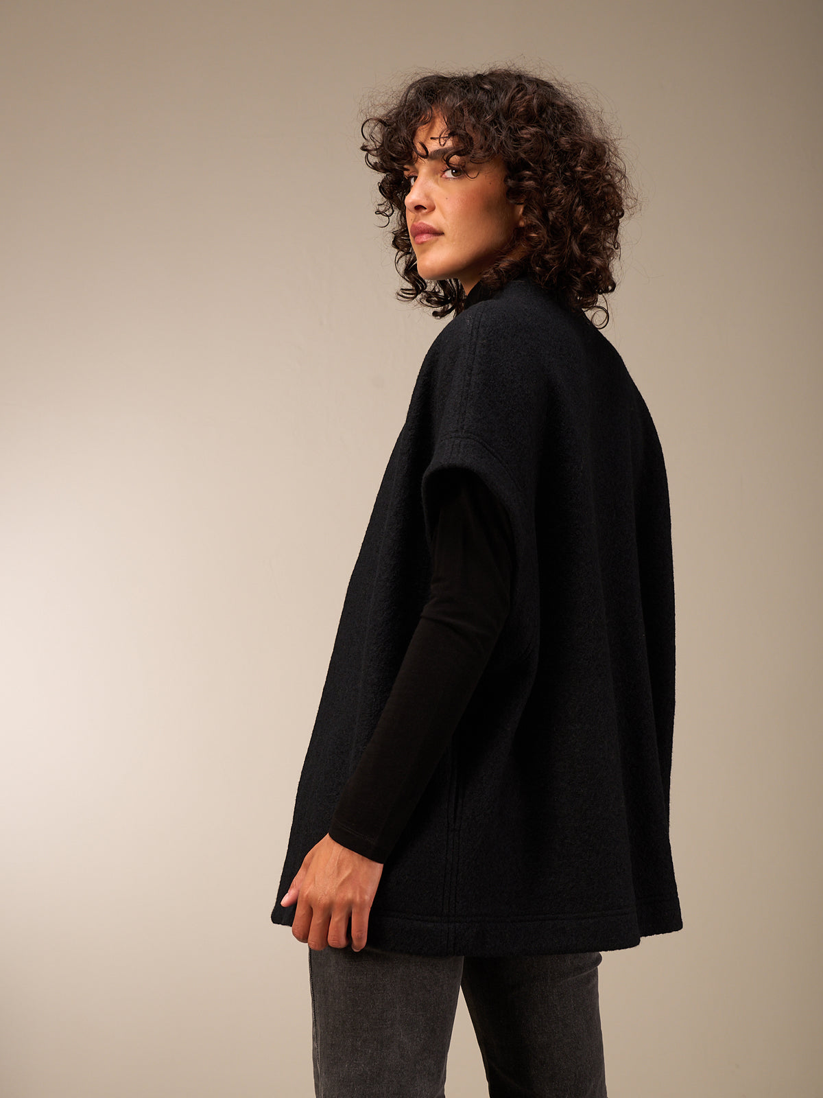 Vest with wool
