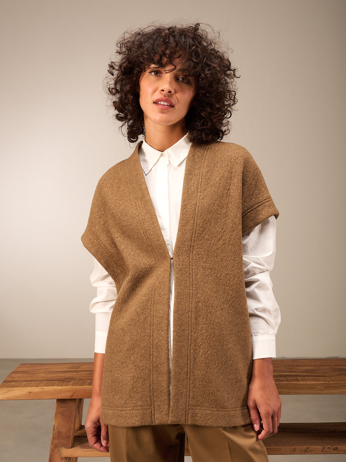 Vest with wool