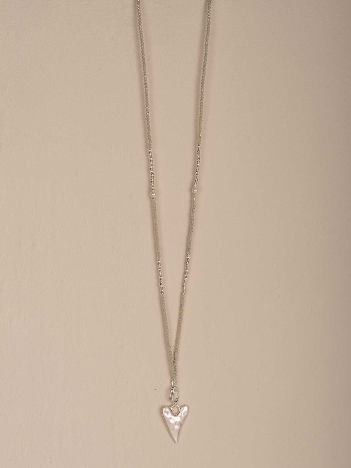 collier avec pendentif