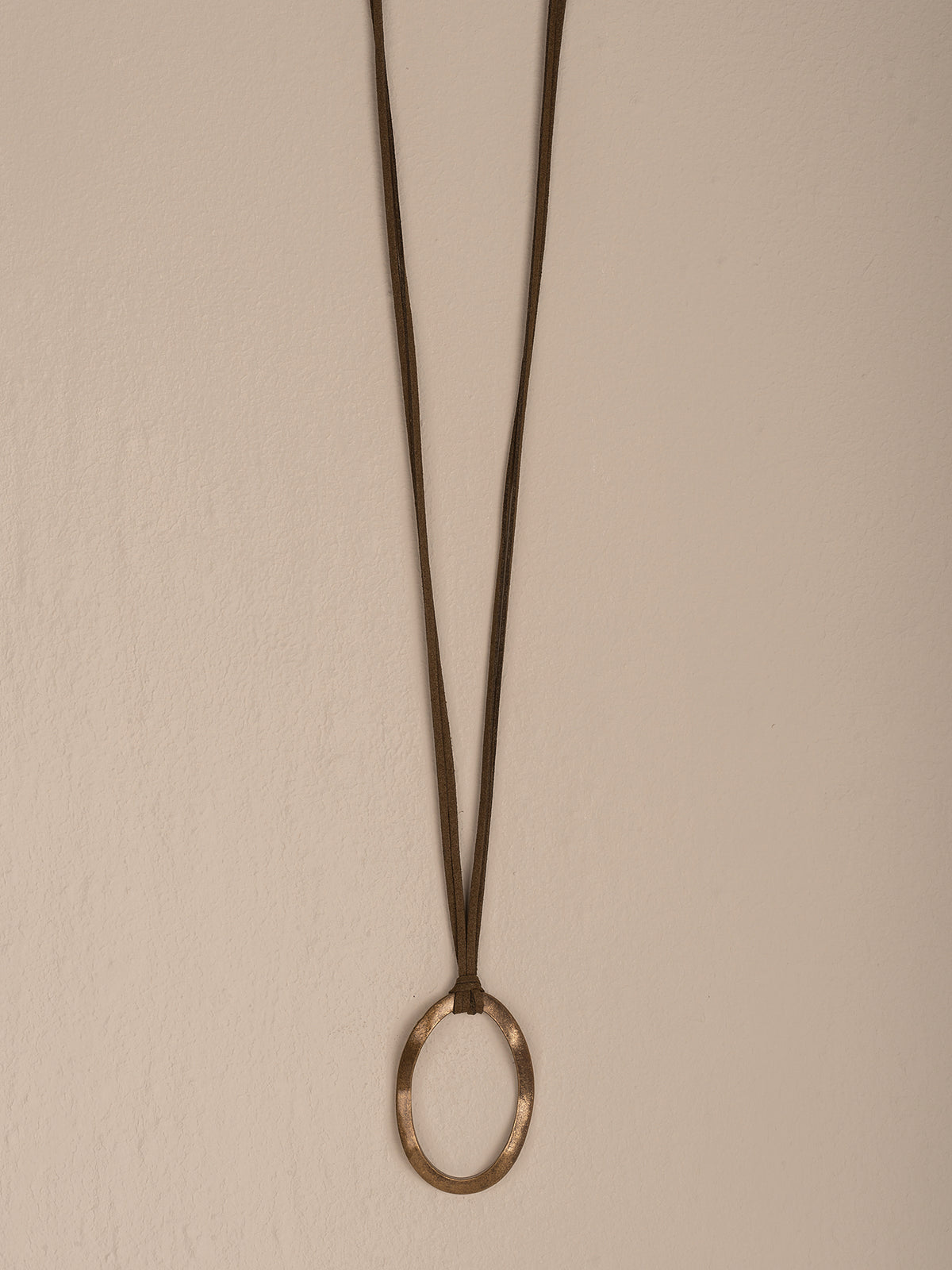 Necklace with pendant