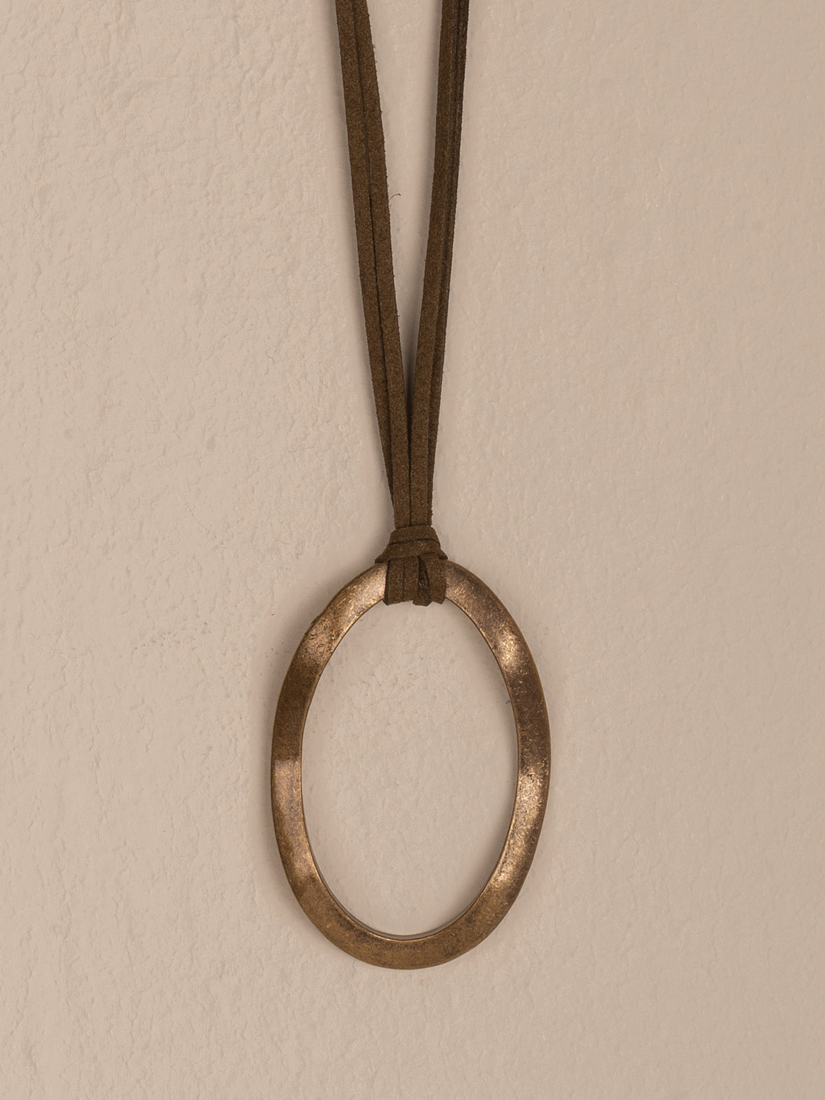 Necklace with pendant