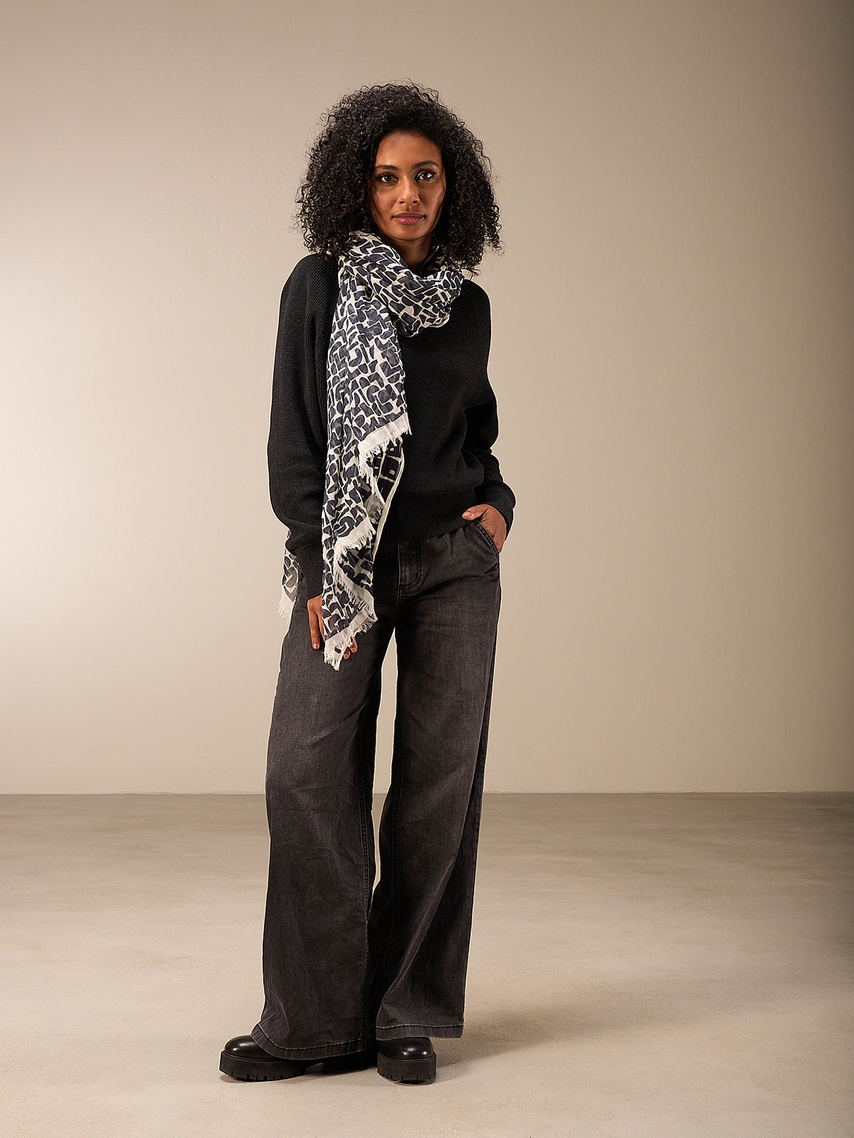 Printed scarf