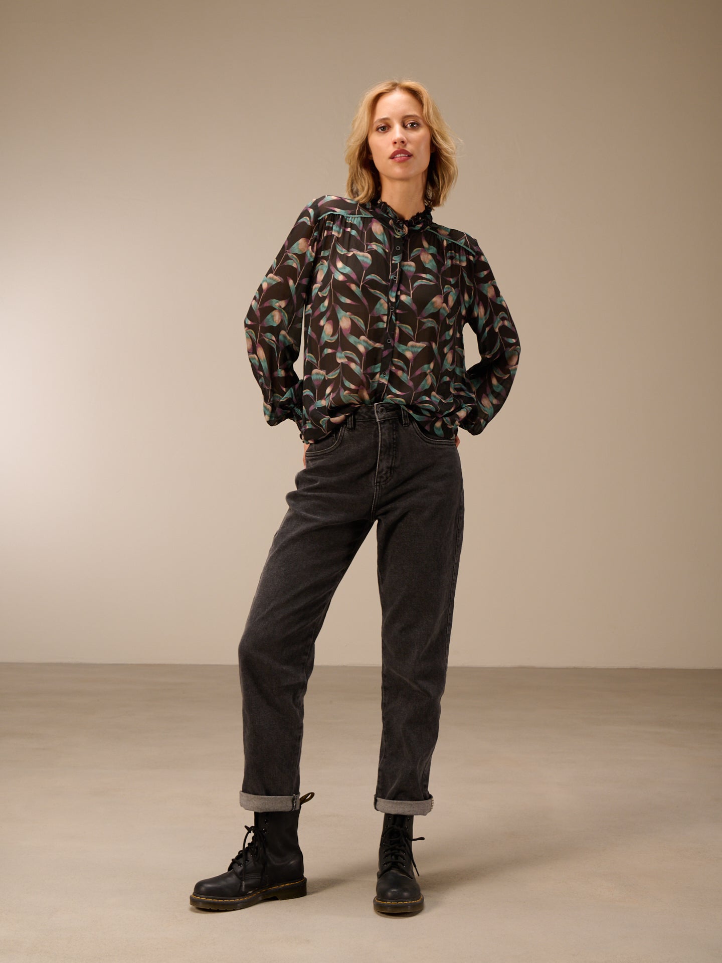 Bluse mit Rüschendetail